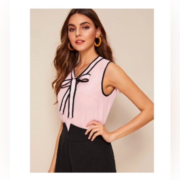Women's SHEIN Tie Neck Contrast Piping Sleveless Top - Picture 1 of 7